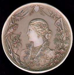 Victorian Portrait Medallion